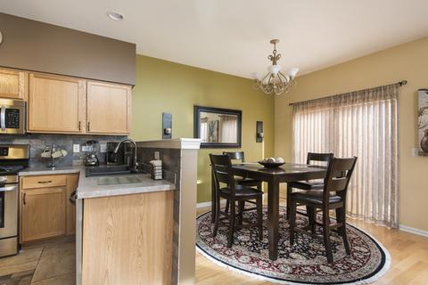 21521 Eich Dr, Crest Hill, IL 60403 photo 8