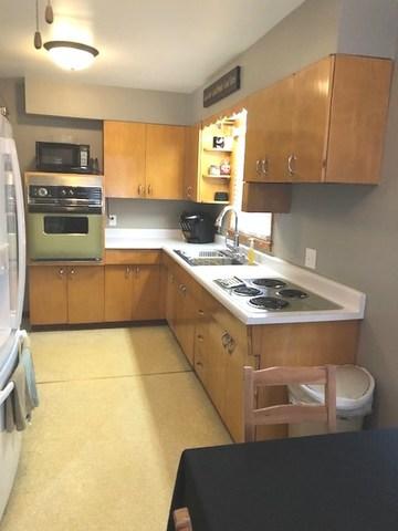 910 W 6th St, Dixon, IL 61021 photo 4