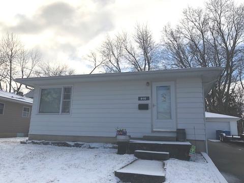 910 W 6th St, Dixon, IL 61021 photo 1