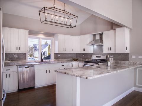 1404 N Millstream Dr, Mchenry, IL 60050 photo 3