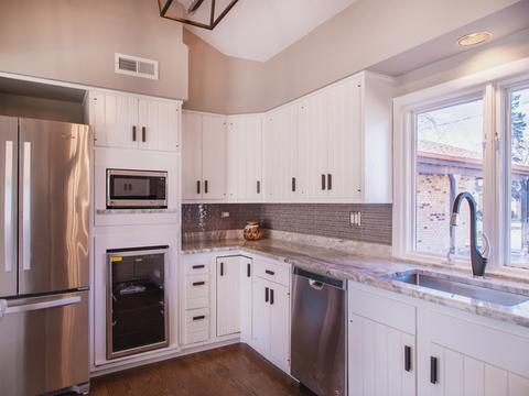 1404 N Millstream Dr, Mchenry, IL 60050 photo 5