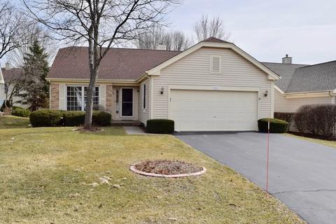 641 Dogleg Ln, Bartlett, IL 60103 photo 1