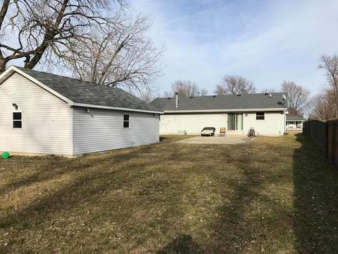 330 N Walker St, Braidwood, IL 60408 photo 5
