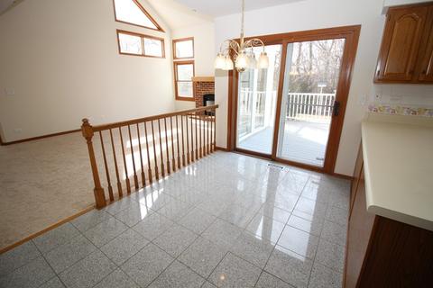 222 Hampton St, Cary, IL 60013 photo 11