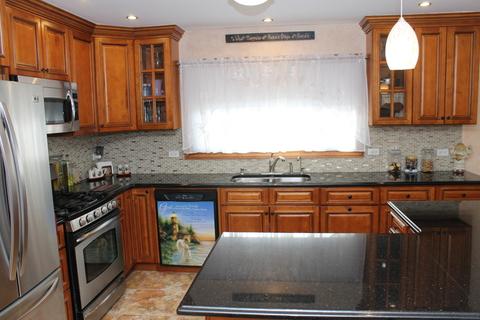 1120 S Prospect St, Wheaton, IL 60189 photo 11