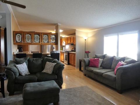 29905 S Klemme Rd, Beecher, IL 60401 photo 2