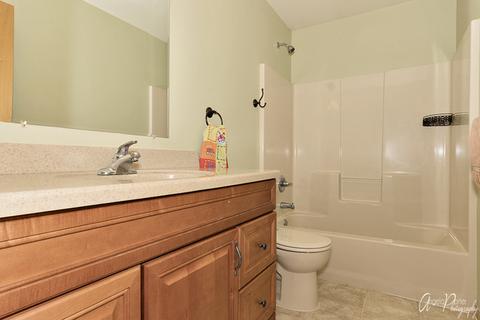 1209 Getzelman Trl, Algonquin, IL 60102 photo 14