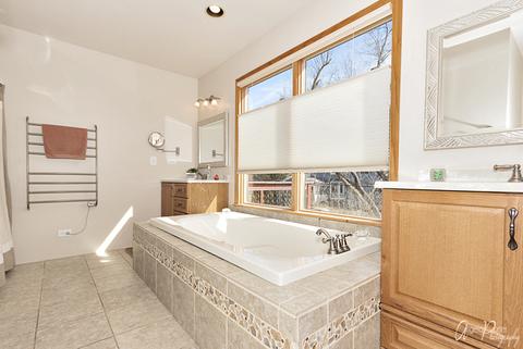 1209 Getzelman Trl, Algonquin, IL 60102 photo 13