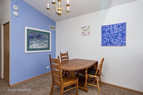1694 Maple Park Ln, Aurora, IL 60504 photo 5