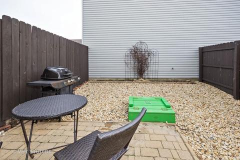 1694 Maple Park Ln, Aurora, IL 60504 photo 12