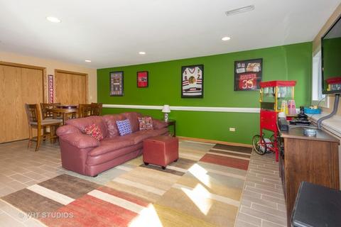 1618 Hinterlong Ln, Naperville, IL 60563 photo 13