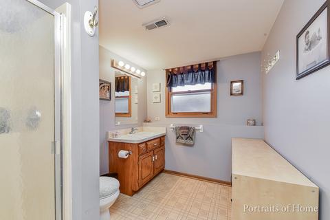 6504 Jack Rogers Ln, Plainfield, IL 60586 photo 9