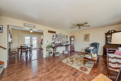 6504 Jack Rogers Ln, Plainfield, IL 60586 photo 3