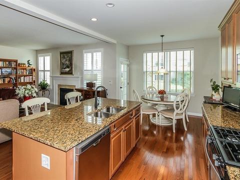 1264 Falcon Ridge Dr, Elgin, IL 60124 photo 12