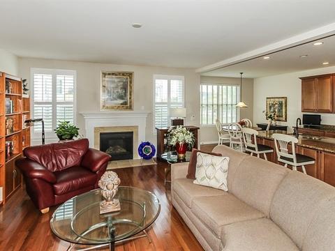 1264 Falcon Ridge Dr, Elgin, IL 60124 photo 6