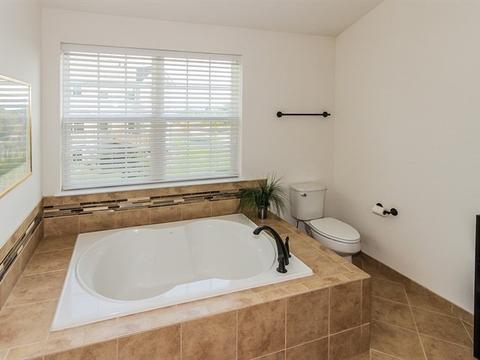 1264 Falcon Ridge Dr, Elgin, IL 60124 photo 17