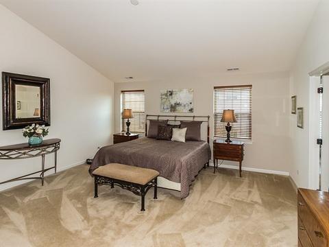1264 Falcon Ridge Dr, Elgin, IL 60124 photo 16