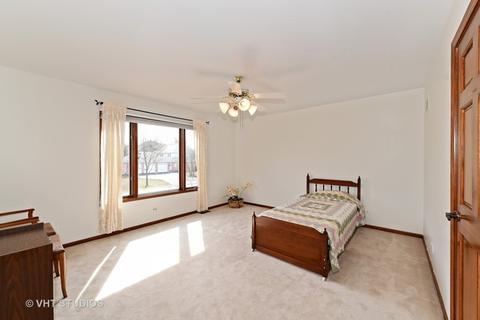 561 87th St, Burr Ridge, IL 60527 photo 19
