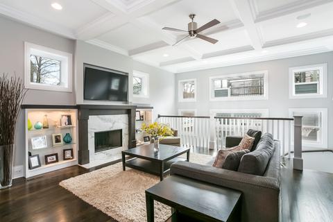 2101 W Belle Plaine Ave, Chicago, IL 60618 photo 15
