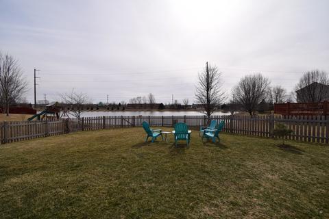 1705 Montclair Ct, Elgin, IL 60123 photo 31