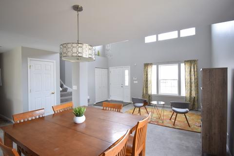 1705 Montclair Ct, Elgin, IL 60123 photo 8