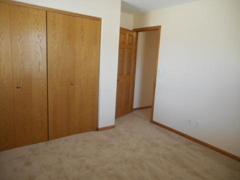 2531 N Cliff Ct, Mchenry, IL 60051 photo 14