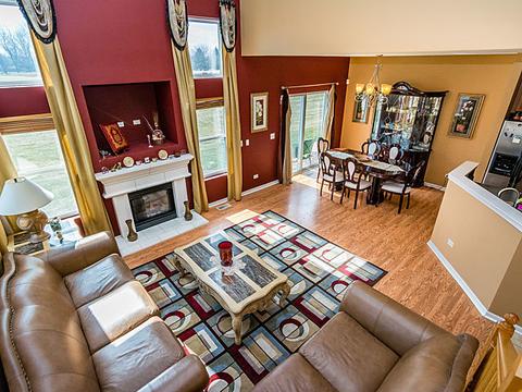 21541 Eich Dr, Crest Hill, IL 60403 photo 3