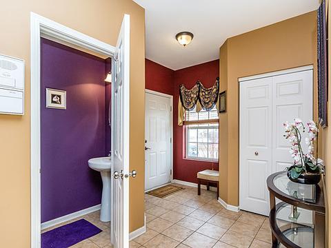 21541 Eich Dr, Crest Hill, IL 60403 photo 2