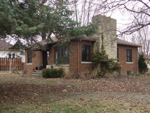 308 N 2nd St, Danforth, IL 60930 photo 2