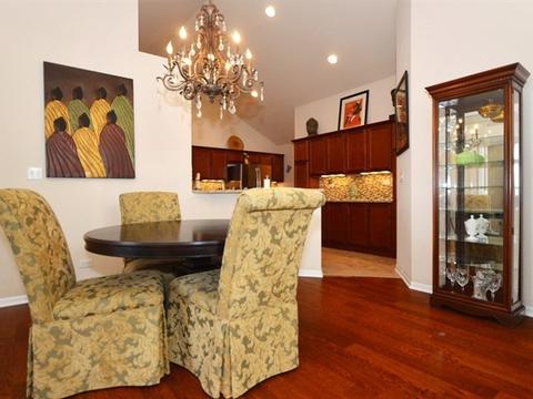 16623 S Fox Run Cir, Plainfield, IL 60586 photo 9