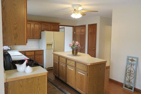 2120 Aspen Dr, Algonquin, IL 60102 photo 11