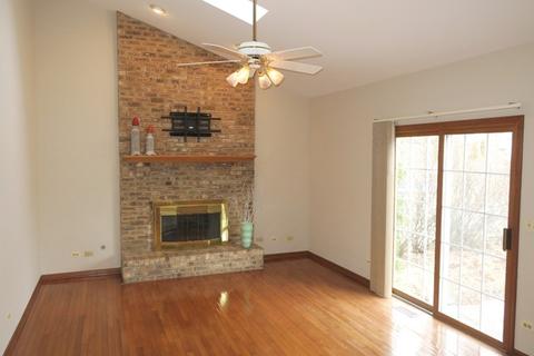 2120 Aspen Dr, Algonquin, IL 60102 photo 4