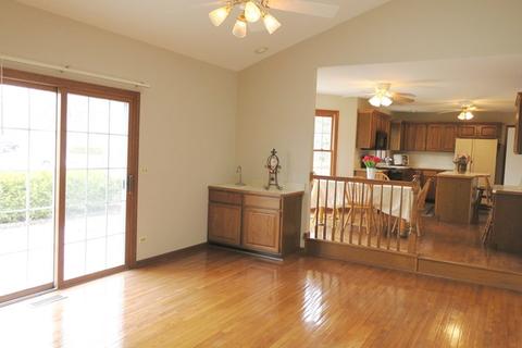 2120 Aspen Dr, Algonquin, IL 60102 photo 5