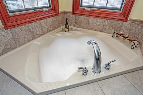 2015 Celtic Glen Dr, Mount Prospect, IL 60056 photo 21