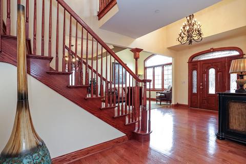 2015 Celtic Glen Dr, Mount Prospect, IL 60056 photo 17