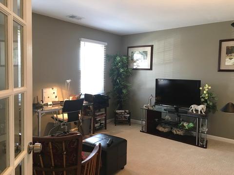 1408 Tulip Ct #B2, Wheeling, IL 60090 photo 16