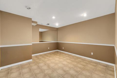2 S567 White Birch Ln, Wheaton, IL 60189 photo 22