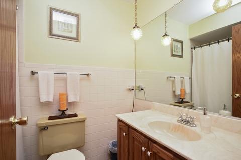 1505 Oakleaf Dr, Johnsburg, IL 60051 photo 10