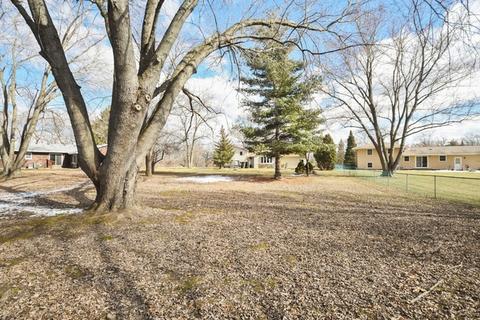 1505 Oakleaf Dr, Johnsburg, IL 60051 photo 19