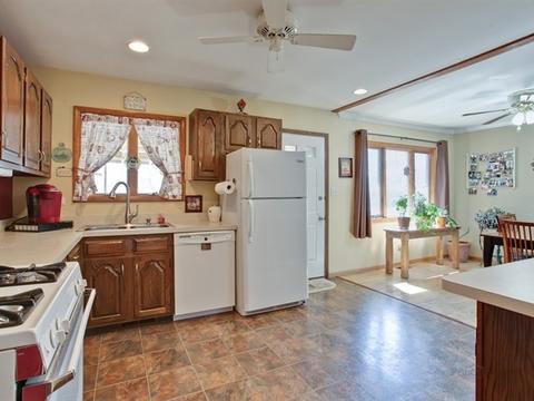 1057 Kenilworth Dr, Wheeling, IL 60090 photo 4