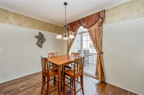 142 Bennett Dr, Carol Stream, IL 60188 photo 9