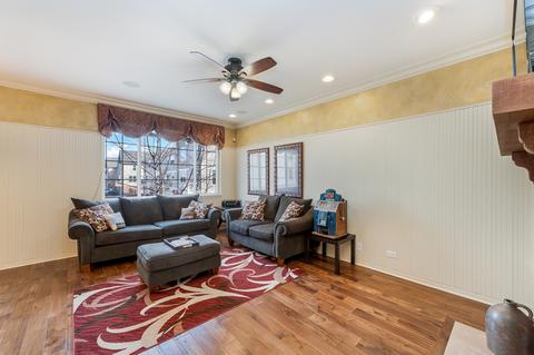 142 Bennett Dr, Carol Stream, IL 60188 photo 3