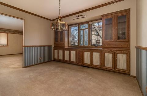 362 Pearson Cir, Naperville, IL 60563 photo 4