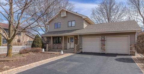 362 Pearson Cir, Naperville, IL 60563 photo 1