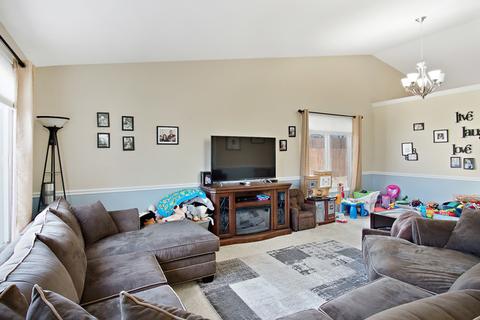 1210 Appleton Ln, Geneva, IL 60134 photo 5