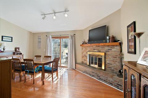 1210 Appleton Ln, Geneva, IL 60134 photo 9