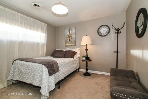 703 E Mckinley St, Harvard, IL 60033 photo 9