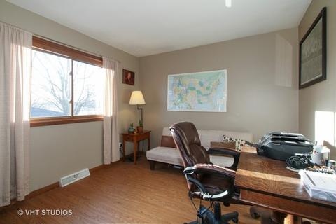 703 E Mckinley St, Harvard, IL 60033 photo 7
