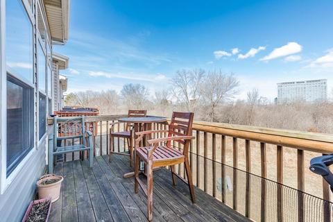 254 Prairie View Ln, Wheeling, IL 60090 photo 22