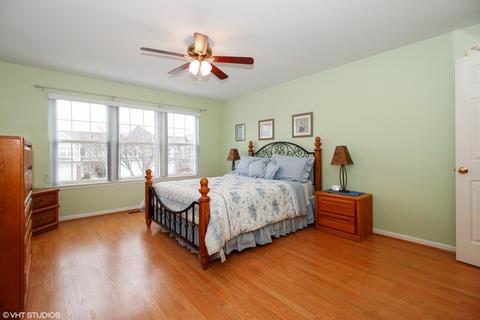 3136 Reflection Dr, Naperville, IL 60564 photo 7